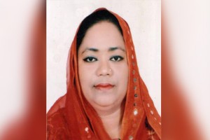 নারায়ণগঞ্জে নারী ইউপি সদস্যকে গুলি